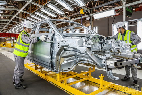 李逵駕到李鬼閃開 國產路虎極光正式亮相